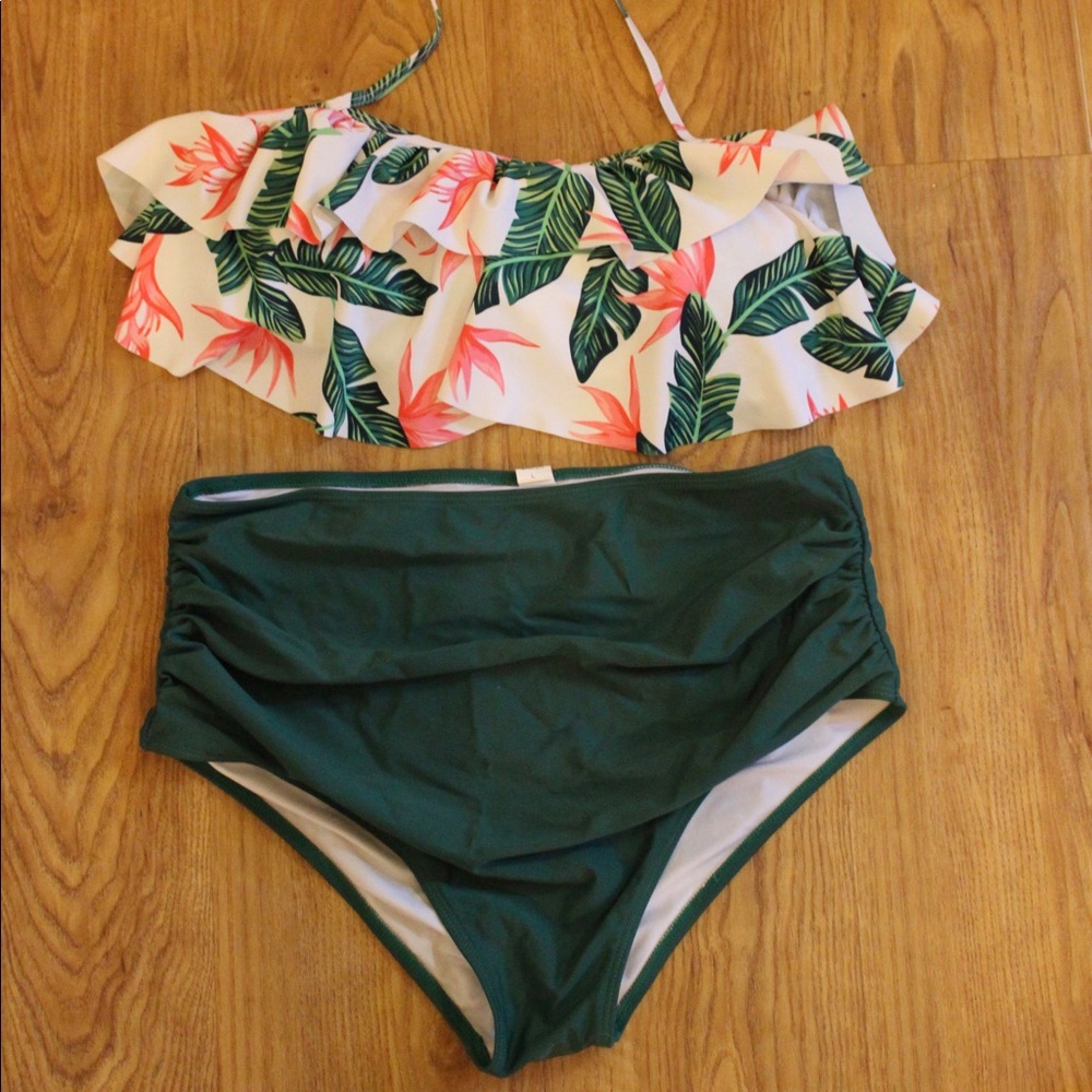 Bathing suit
